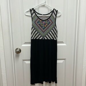 Easy Breezy Summer‎ Tanktop Style Pullover Dress Geometric Print